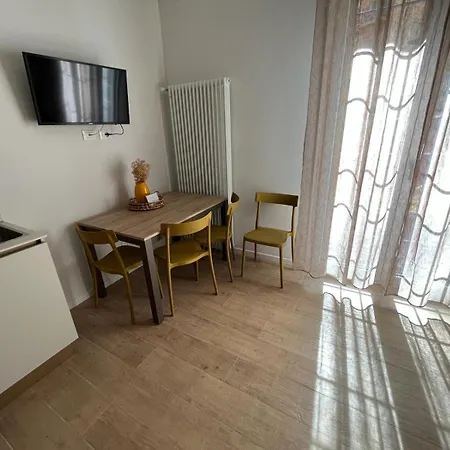 Calari - Monolocale Apartment *