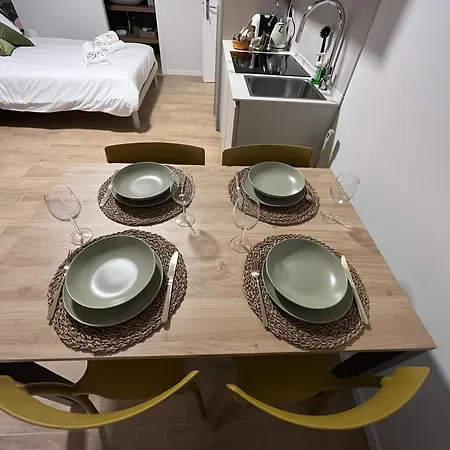 Calari - Monolocale 아파트 볼로냐