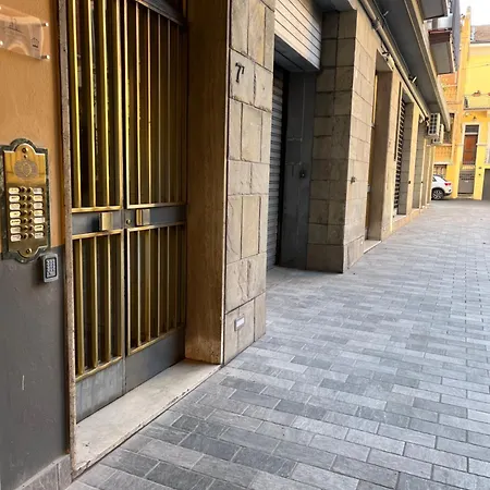 Calari - Monolocale Apartment
