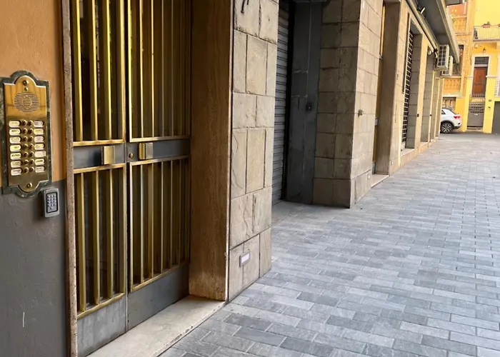 Calari - Monolocale 公寓